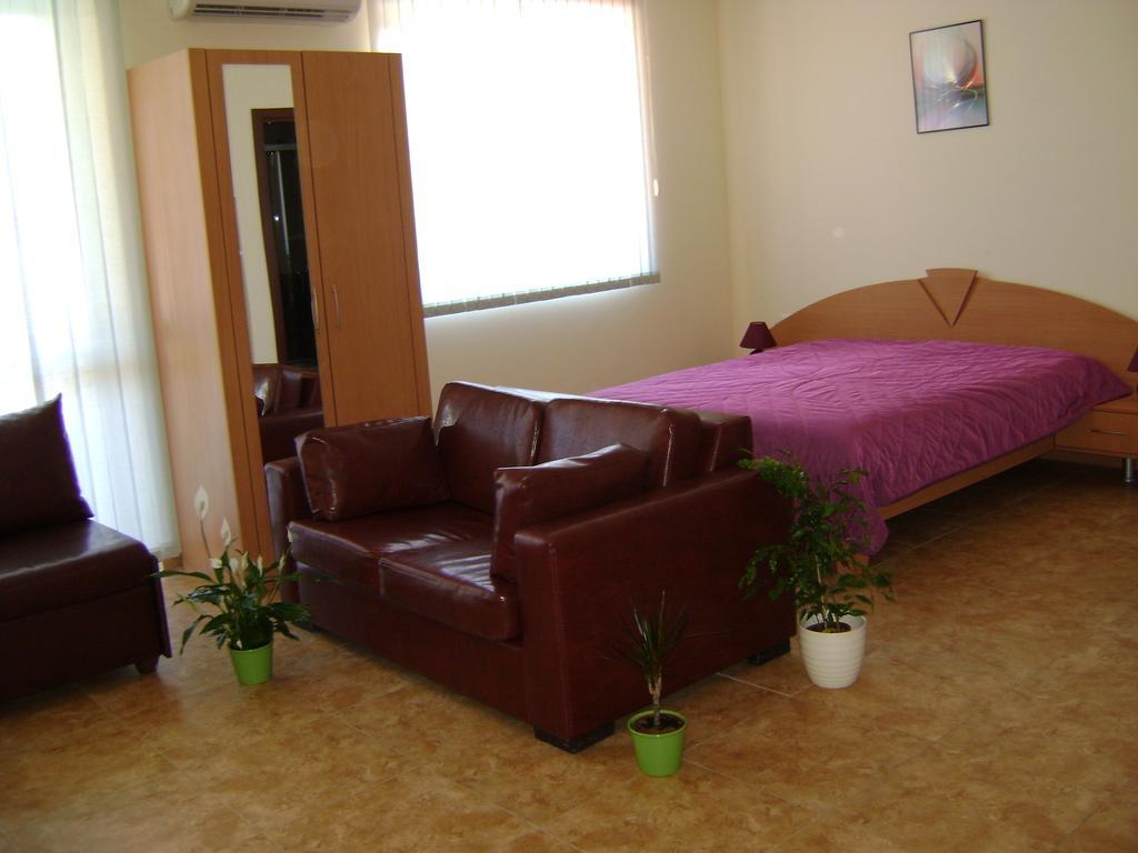 Complex Apolon Apartment Nesebar Ngoại thất bức ảnh