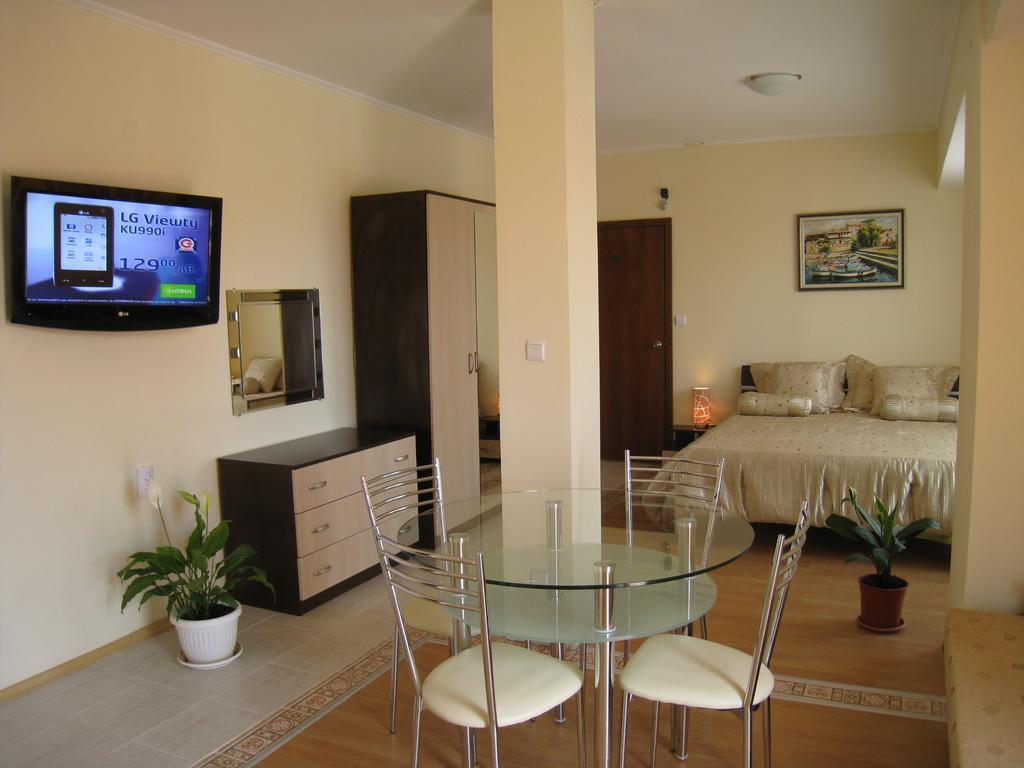 Complex Apolon Apartment Nesebar Ngoại thất bức ảnh