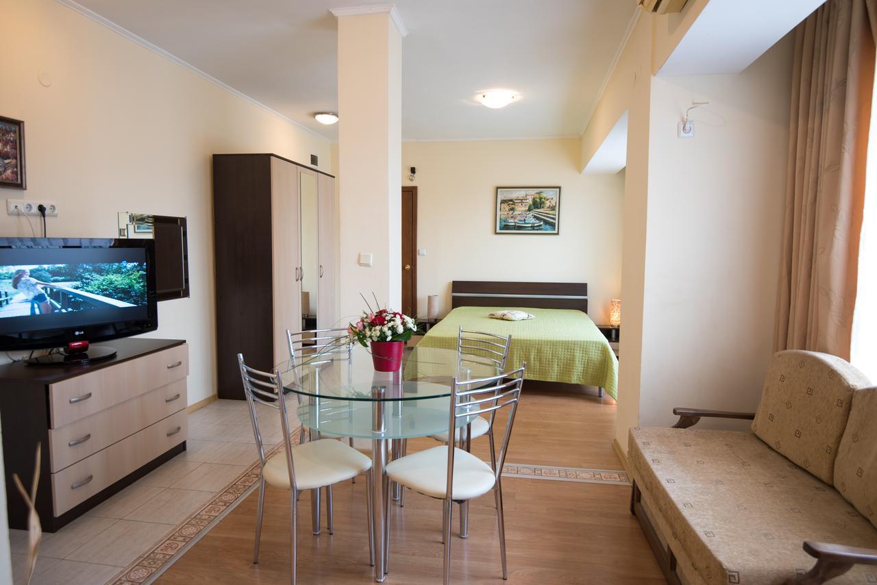 Complex Apolon Apartment Nesebar Ngoại thất bức ảnh