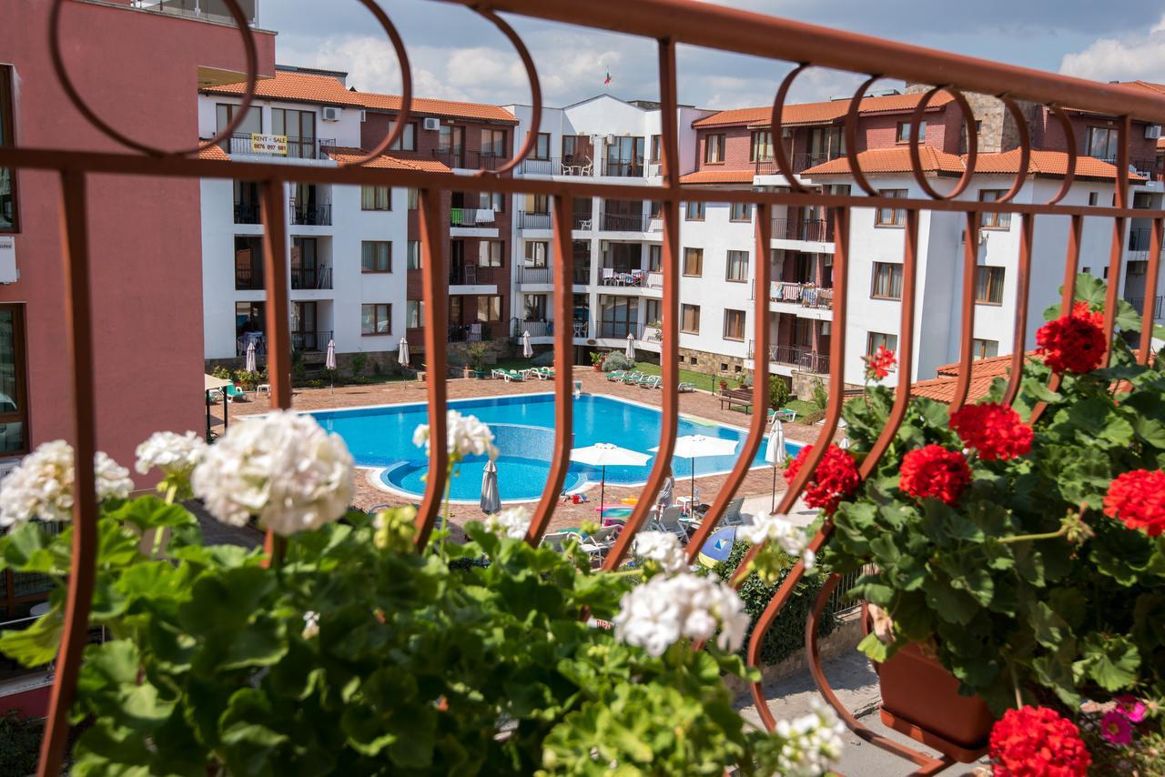 Complex Apolon Apartment Nesebar Ngoại thất bức ảnh