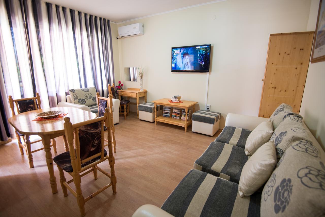 Complex Apolon Apartment Nesebar Ngoại thất bức ảnh