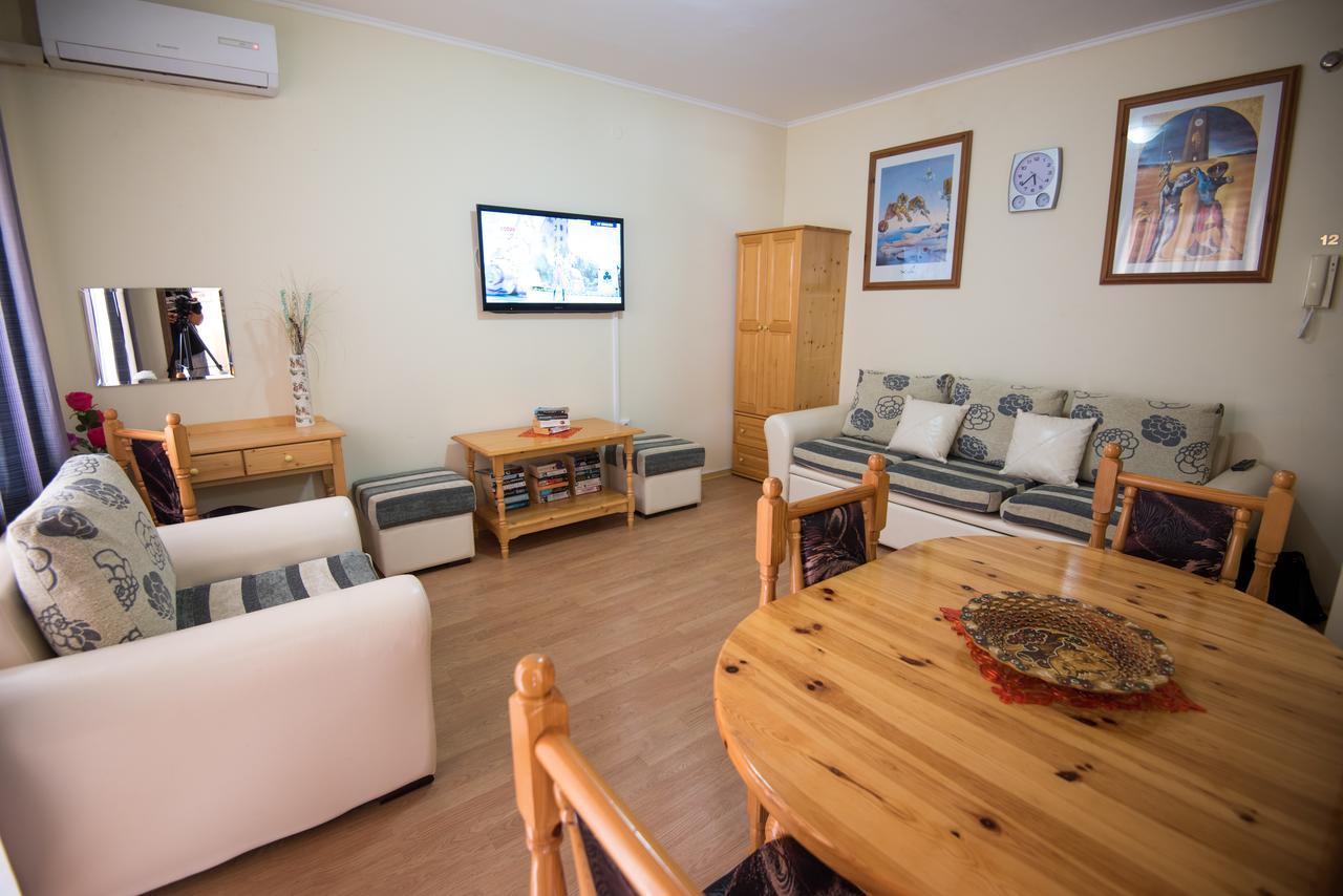 Complex Apolon Apartment Nesebar Ngoại thất bức ảnh