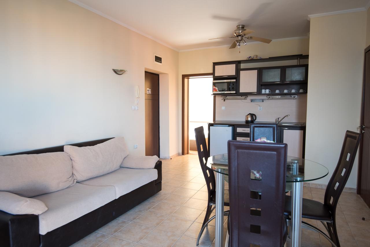 Complex Apolon Apartment Nesebar Ngoại thất bức ảnh