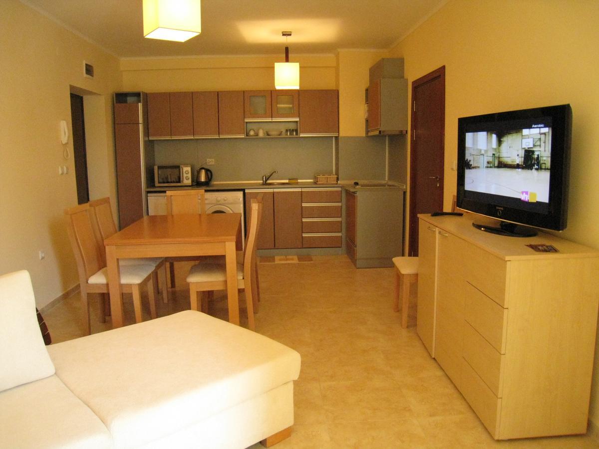 Complex Apolon Apartment Nesebar Ngoại thất bức ảnh