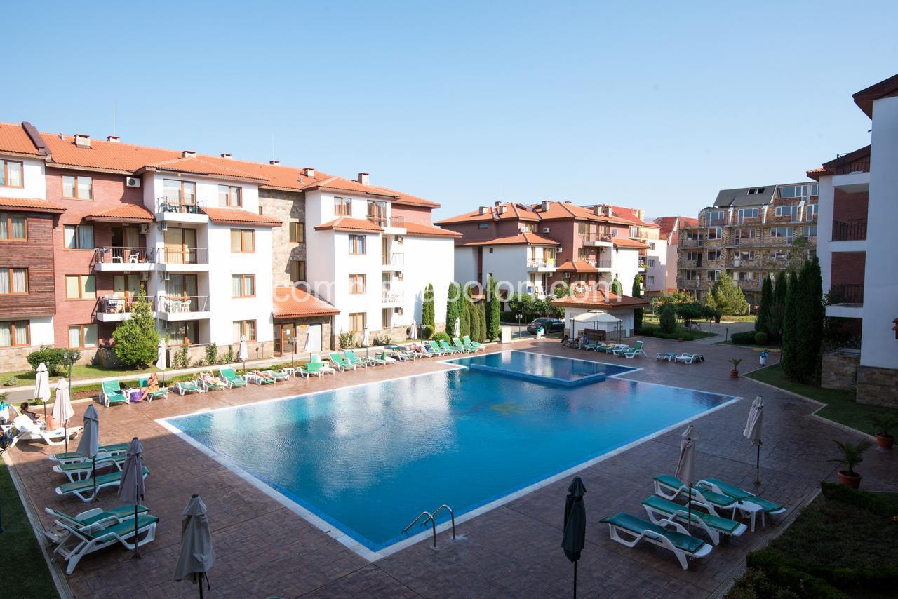 Complex Apolon Apartment Nesebar Ngoại thất bức ảnh