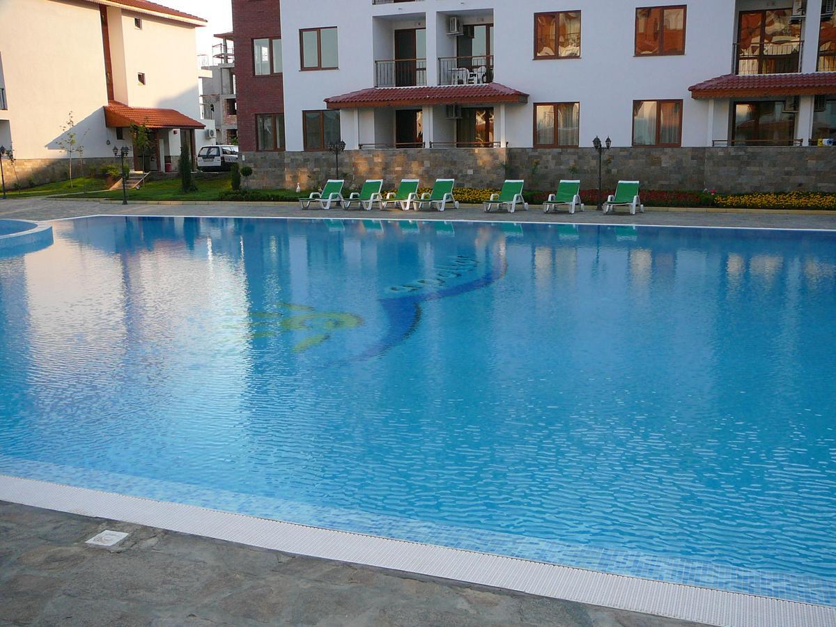 Complex Apolon Apartment Nesebar Ngoại thất bức ảnh