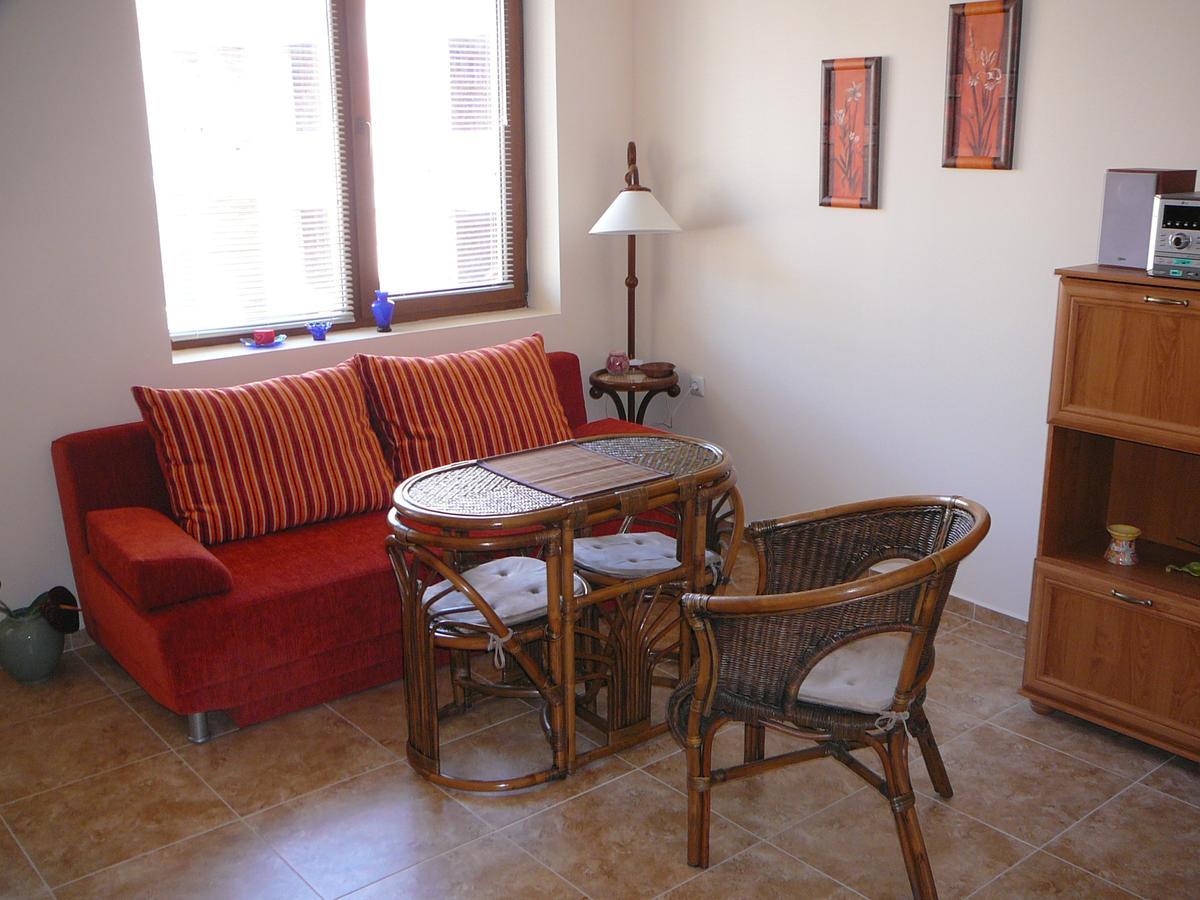 Complex Apolon Apartment Nesebar Ngoại thất bức ảnh